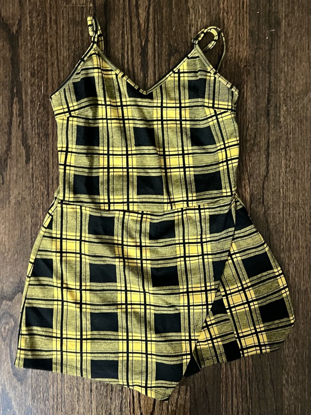 Popular Basics Yellow and Black Plaid Skort